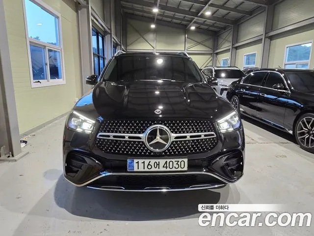 Mercedes-Benz GLE-Class 2023