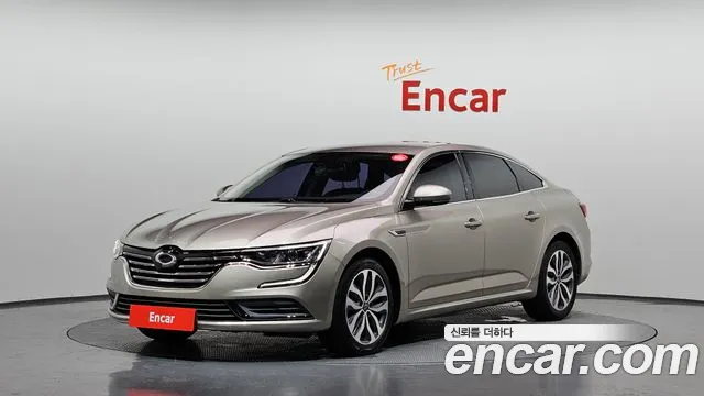 Renault SM6 2016