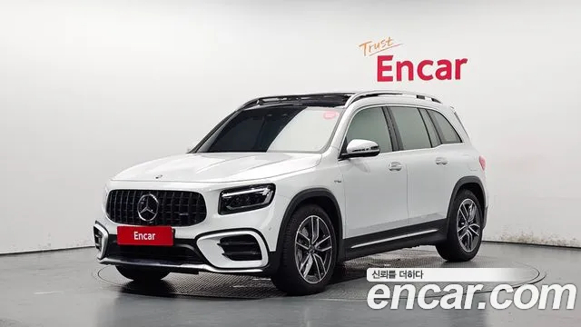 Mercedes-Benz GLB-Class 2024