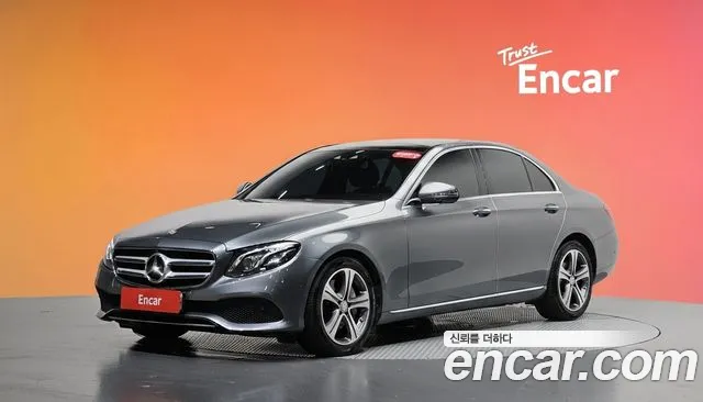 Mercedes-Benz E-Class 2016