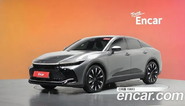 Toyota Crown 2024