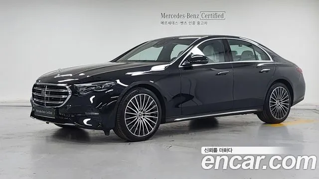 Mercedes-Benz E-Class 2025