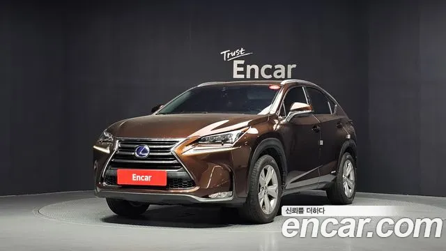 Lexus NX 2016