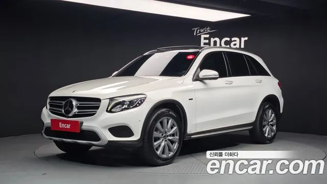 Mercedes-Benz GLC-Class 2018