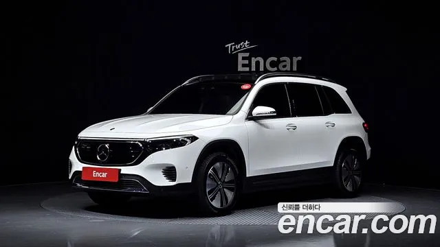 Mercedes-Benz EQB 2024