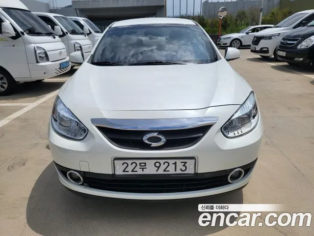Renault SM3 2012