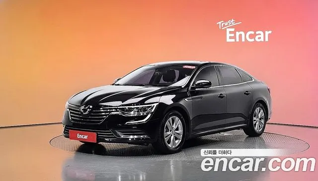Renault SM6 2016