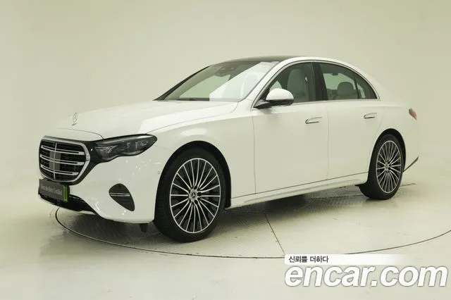 Mercedes-Benz E-Class 2025