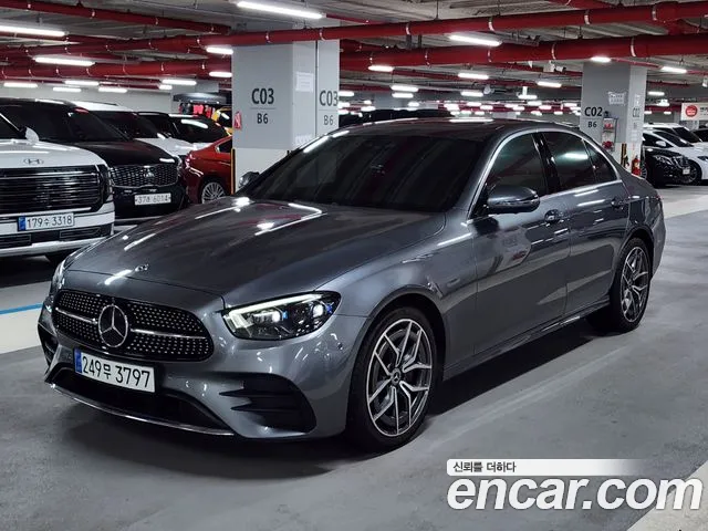 Mercedes-Benz E-Class 2021