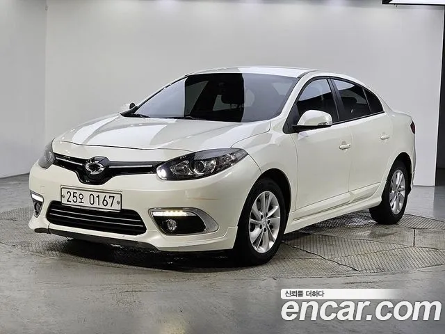 Renault SM3 2016