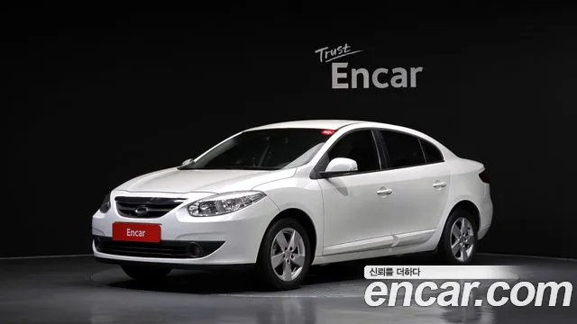 Renault SM3 2012