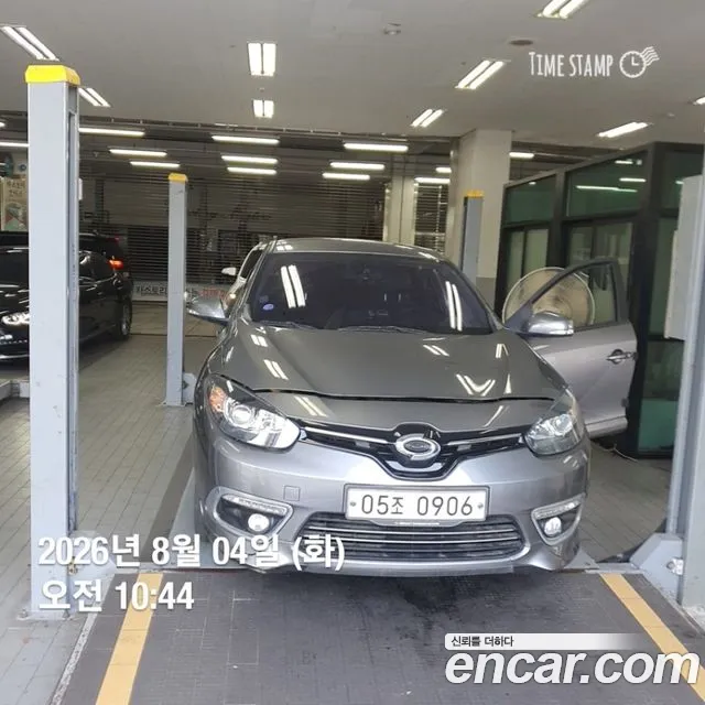 Renault SM3 2016
