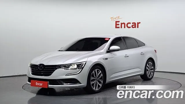 Renault SM6 2016