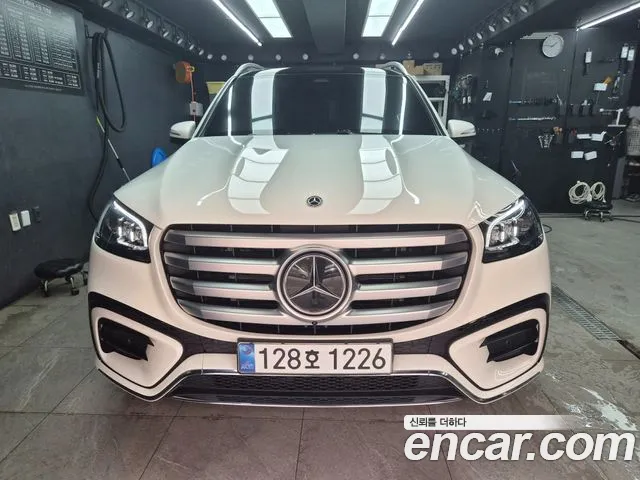 Mercedes-Benz GLS-Class 2025