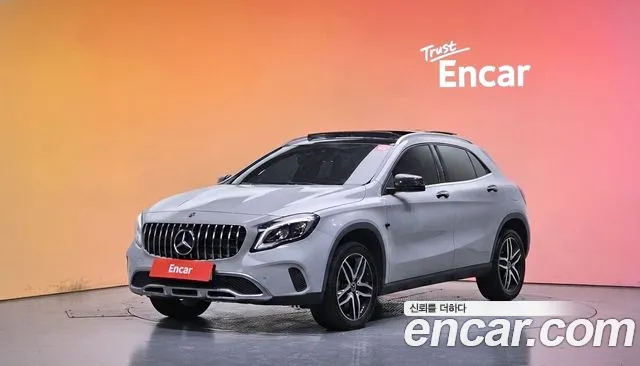 Mercedes-Benz GLA-Class 2017