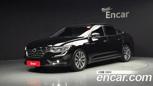Renault SM6 2016
