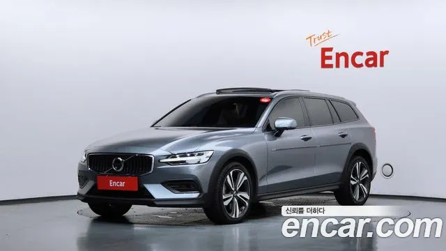 Volvo V60 2021