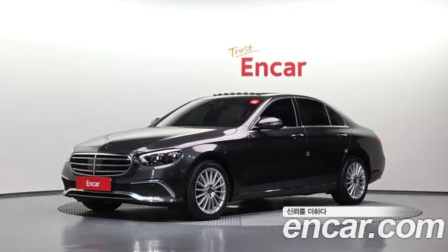 Mercedes-Benz E-Class 2021