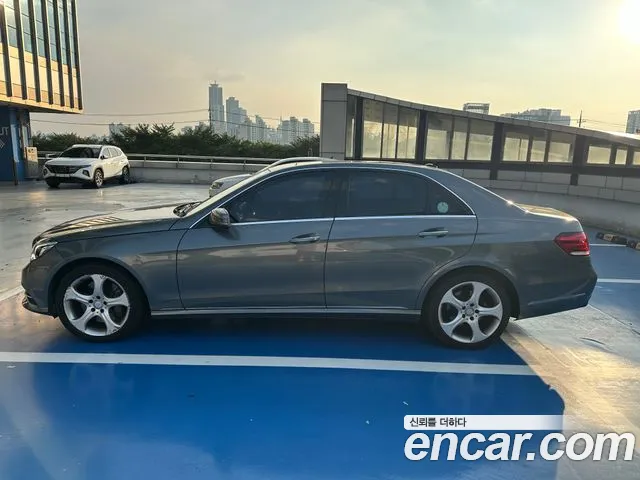 Mercedes-Benz E-Class 2015