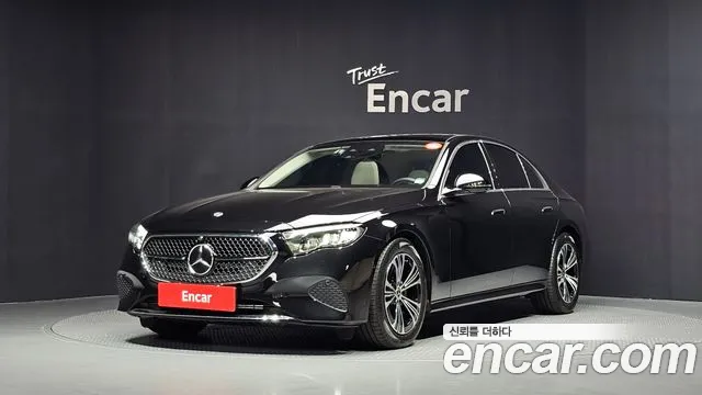 Mercedes-Benz E-Class 2025