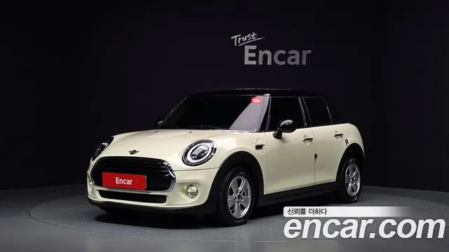 MINI Cooper 2019