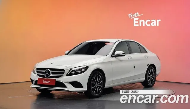 Mercedes-Benz C-Class 2019