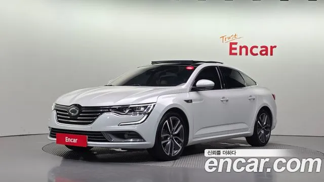 Renault SM6 2016