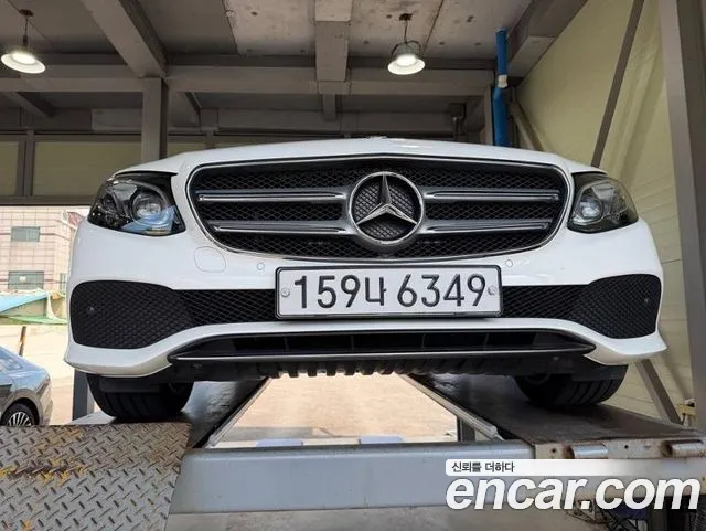 Mercedes-Benz E-Class 2020