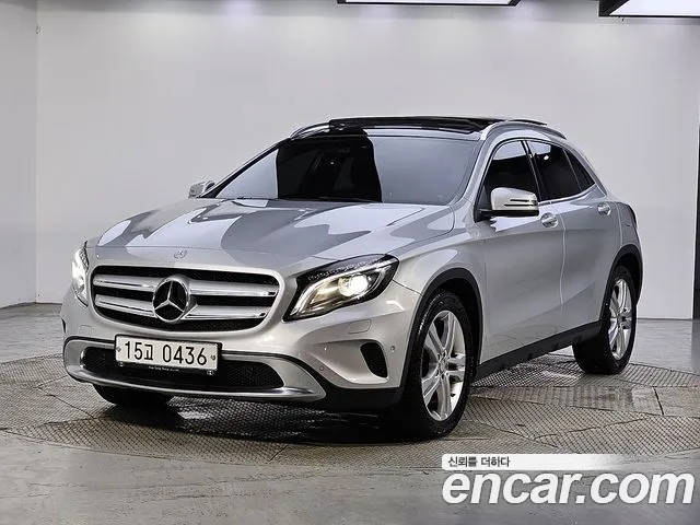Mercedes-Benz GLA-Class 2016