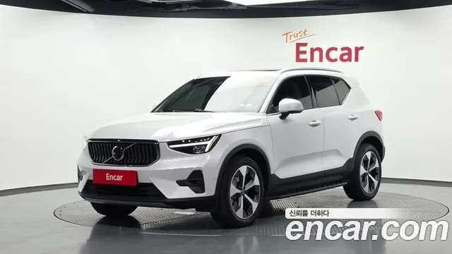 Volvo XC40 2022
