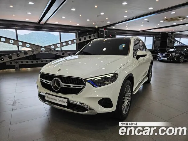 Mercedes-Benz GLC-Class 2024