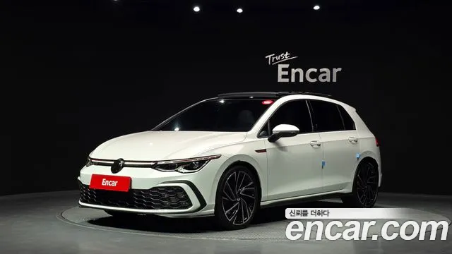Volkswagen Golf 2024
