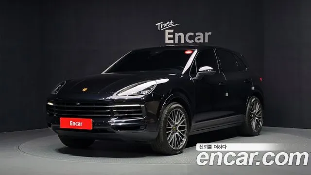 Porsche Cayenne 2021