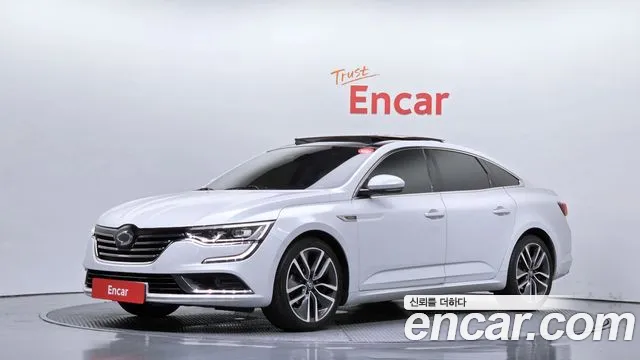 Renault SM6 2016