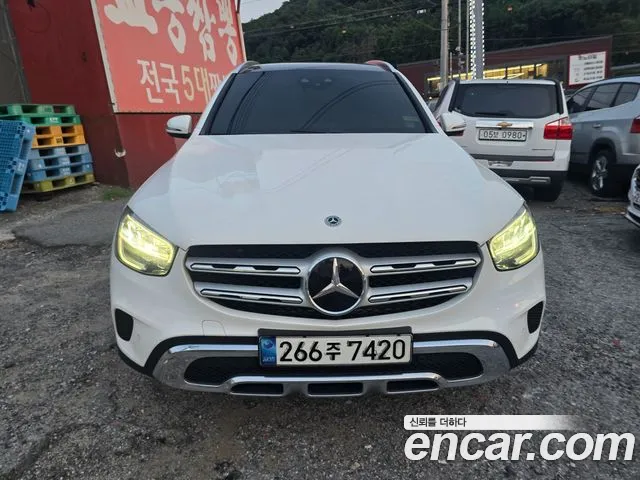 Mercedes-Benz GLC-Class 2020