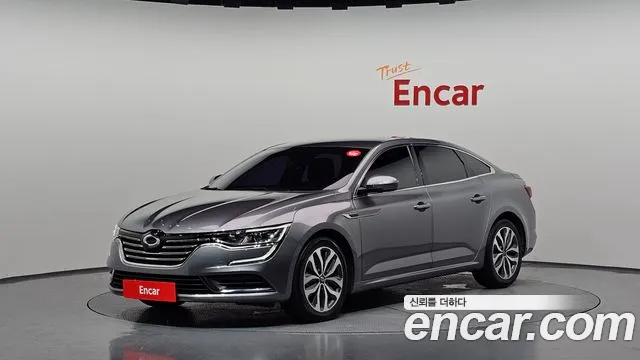 Renault SM6 2016
