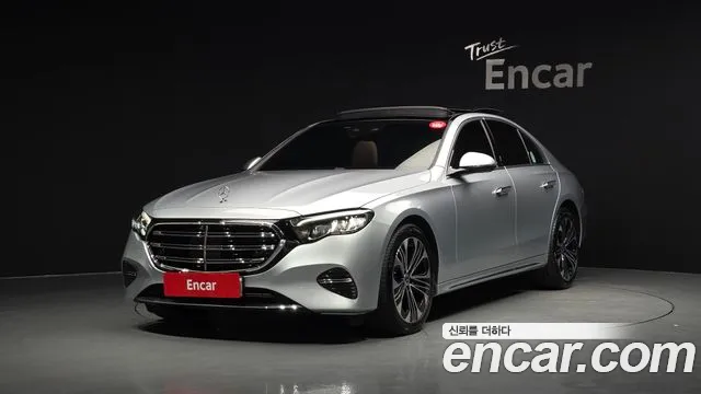 Mercedes-Benz E-Class 2024