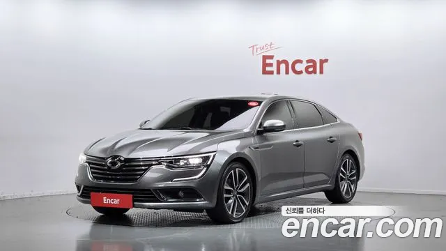 Renault SM6 2016
