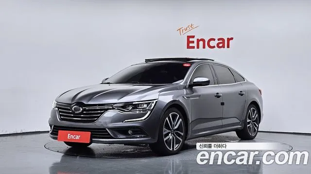 Renault SM6 2016