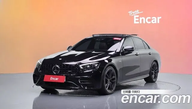 Mercedes-Benz E-Class 2023