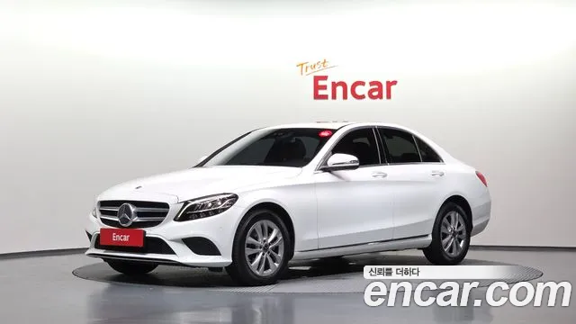 Mercedes-Benz C-Class 2020
