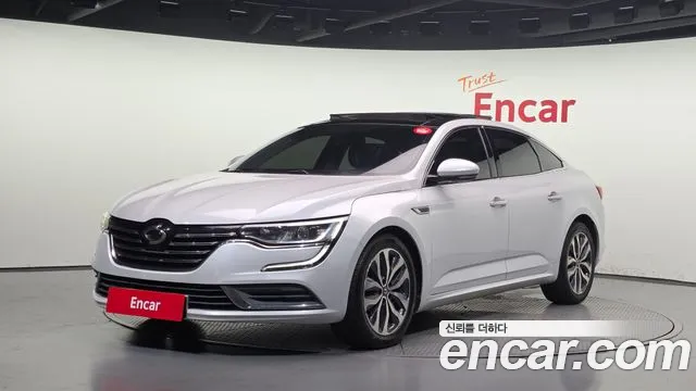 Renault SM6 2016