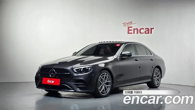 Mercedes-Benz E-Class 2021
