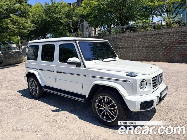 Mercedes-Benz G-Class 2025