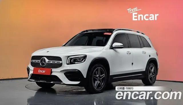 Mercedes-Benz GLB-Class 2022