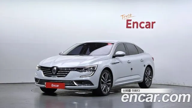 Renault SM6 2016
