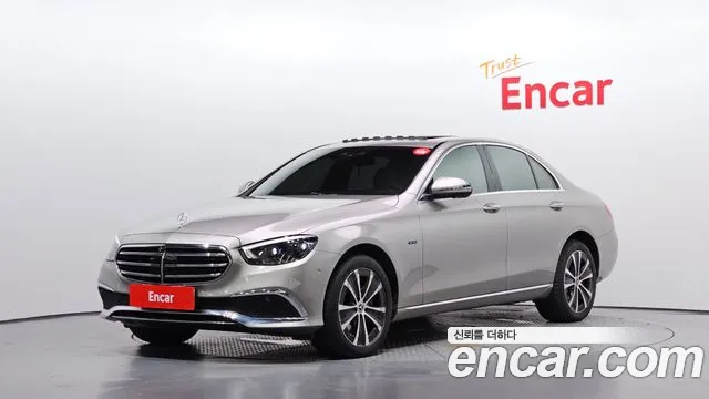 Mercedes-Benz E-Class 2021