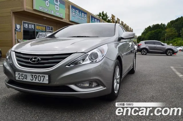 Hyundai Sonata 2012