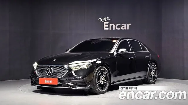 Mercedes-Benz E-Class 2024