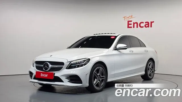 Mercedes-Benz C-Class 2021